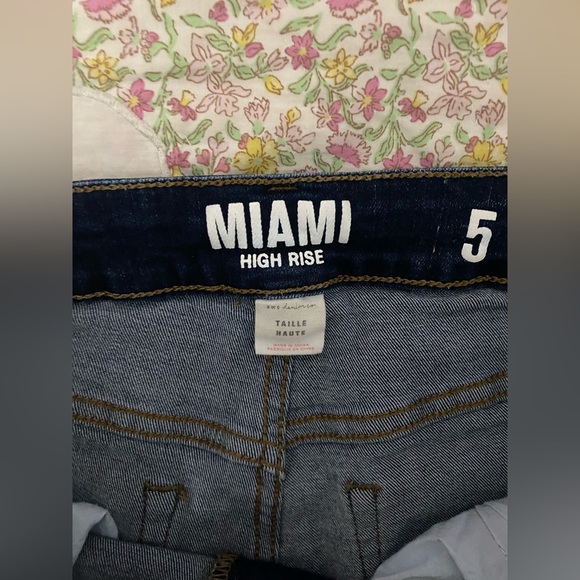 High Waisted Shorts - Picture 2 of 5